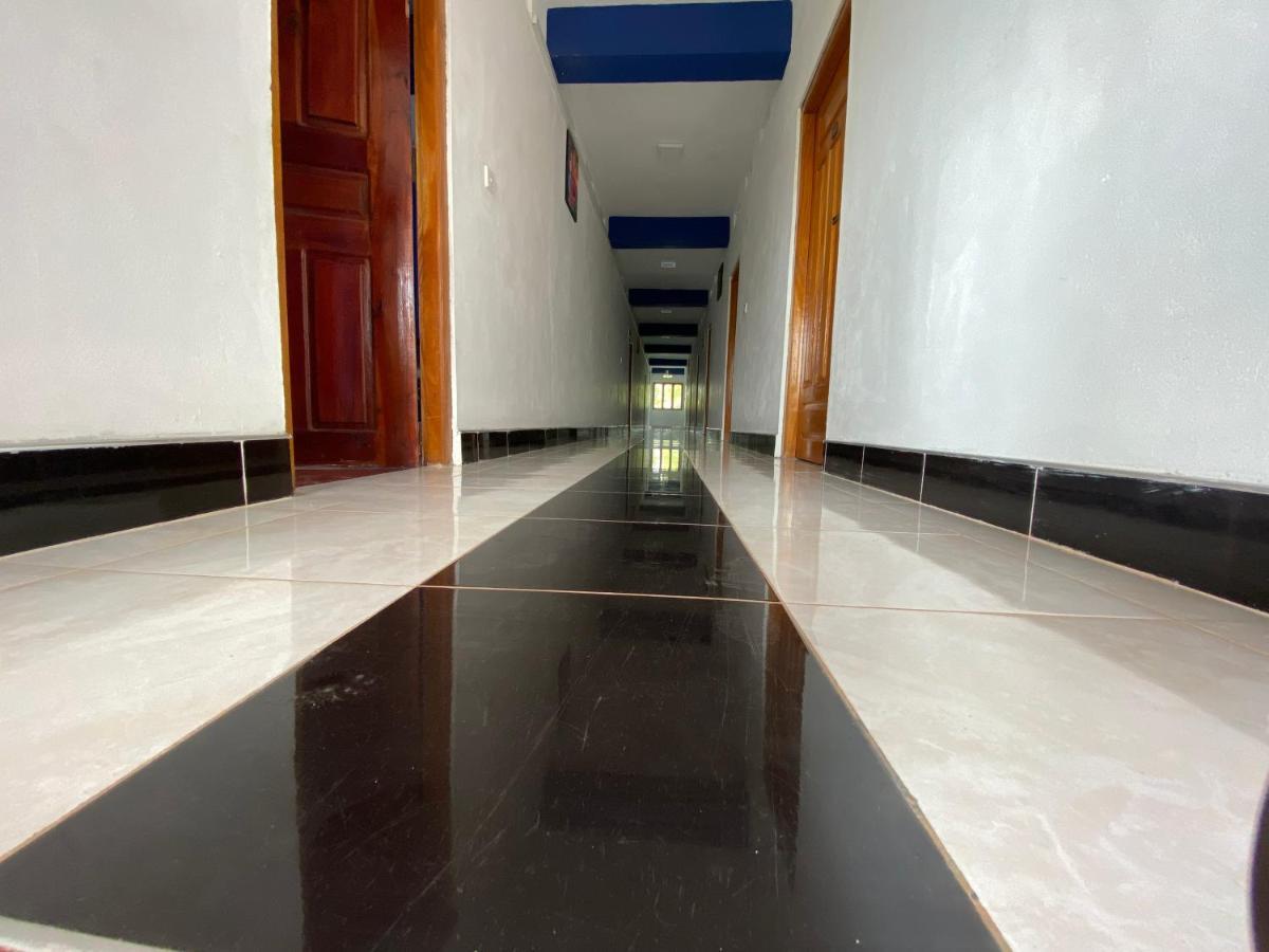 Oasis Wings Hotel Mannar Exterior photo